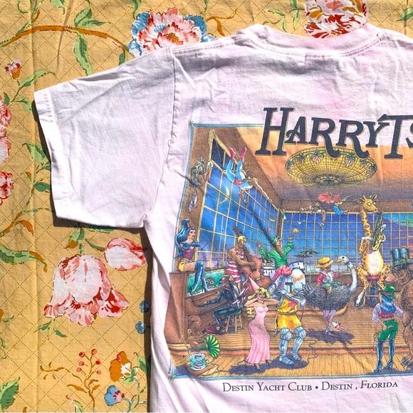 Harry T’s Boathouse Yacht Club Destin Florida Vintage Animal Ball Graphic Tee 🦒 - Picture 2 of 15